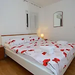 Nina By Interhome شقة ميميتسا