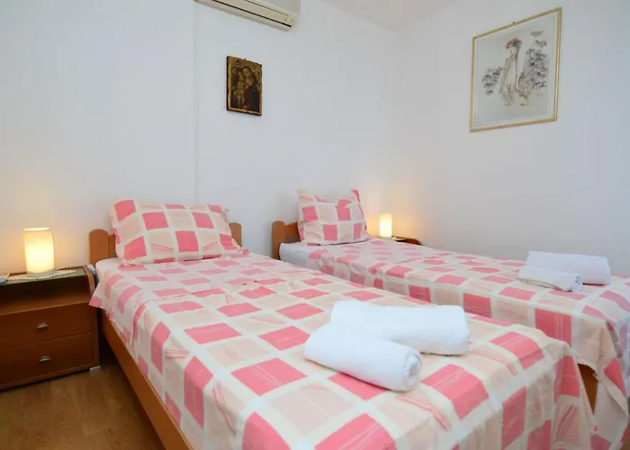 Appartement Nina By Interhome Mimice