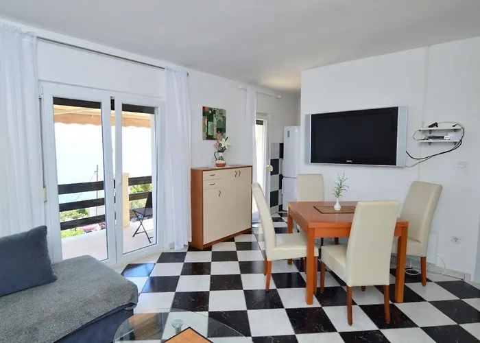 Apartamento Nina By Interhome Mimice